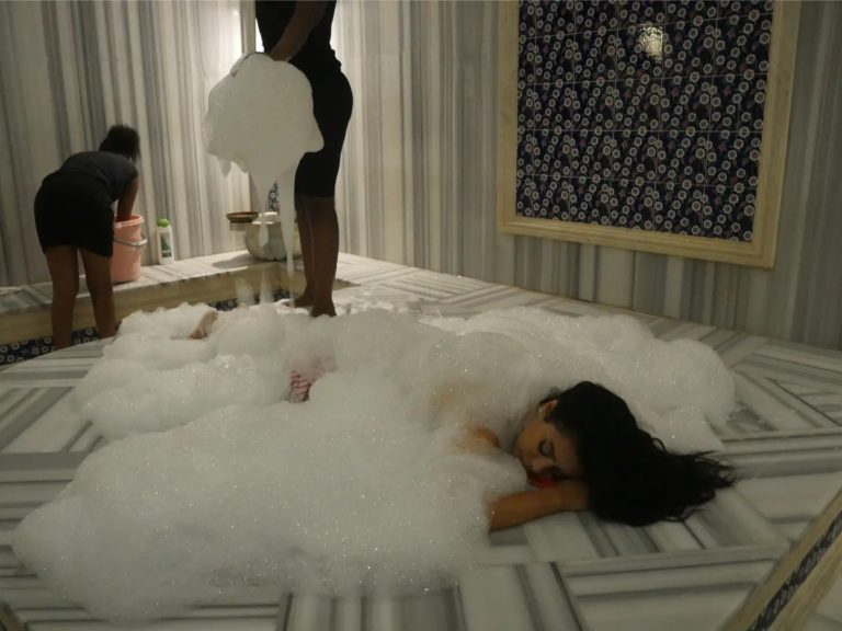 Kese ve K&ouml;p&uuml;k Masajı